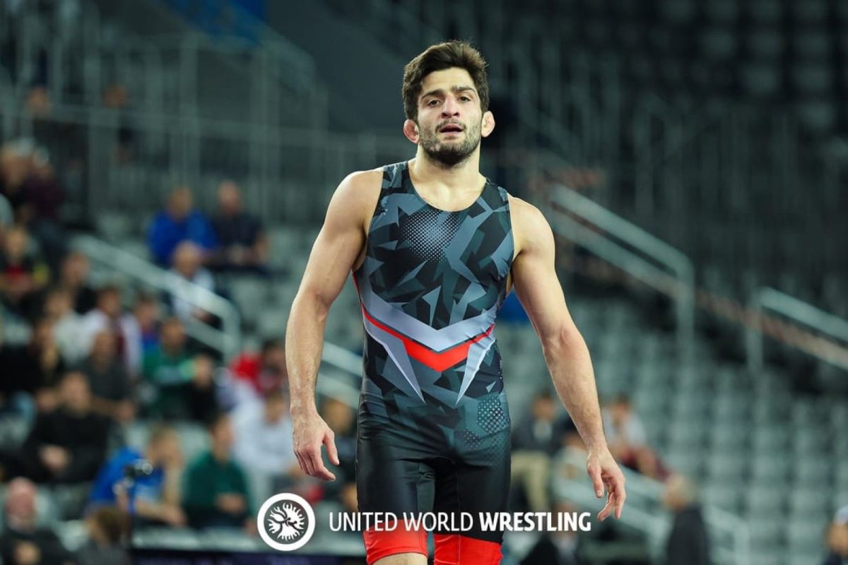 Борец Садык Лалаев занял третье место на турнире в Будапеште